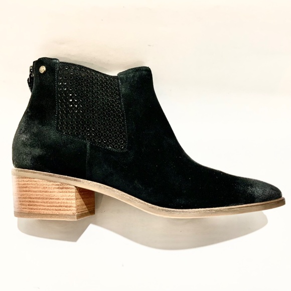 Cole Haan Val Black Suede Booties Pointed Toe Block Heel Women’s Ankle Boots 7 - Picture 3 of 9